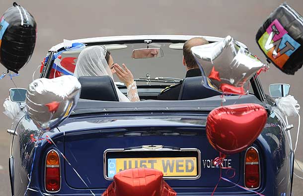 image-1-for-royal-wedding-kate-middleton-and-prince-william-go-for-a-drive-gallery-163799915